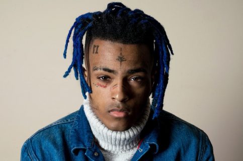XXXtentacion frappe violemment une femme à la tête ! (Vidéo)