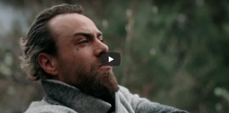 Swift Guad paie son « Bourbon » avant le Narvalo Show ! (Clip)