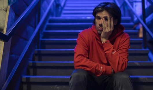 Orelsan : un élu choqué par ses paroles veut interdire ses concerts !