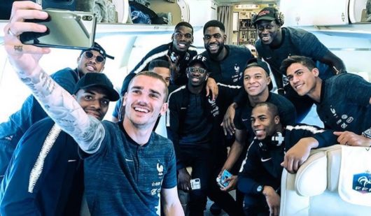 Booba, 4 Keus, Naza, Ohmondieusalva, Vegedream dans la playlist de l’enceinte de Kimpembe !