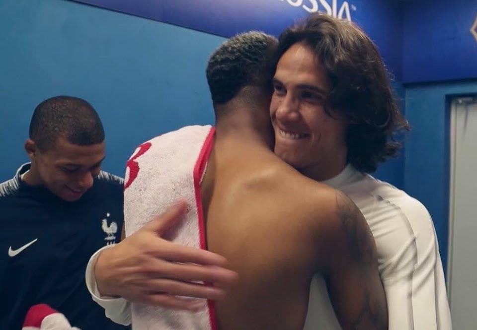 Cavani : sa superbe attitude très fair-play après l'élimination de l’Uruguay !