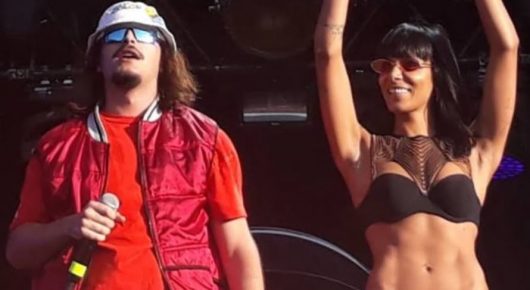 Lorenzo invite Shy’m sur scène pour le titre Beurette de luxe (Vidéo)