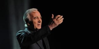 Charles Aznavour est mort, de Lacrim à La Fouine, les rappeurs lui rendent hommage