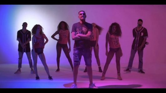 Dj Hamida feat Caroliina et F1rstman - Joga Joga (Clip)