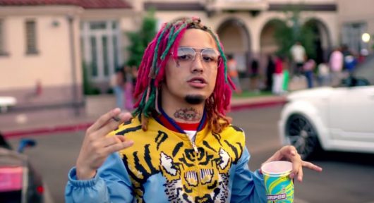 Lil Pump : Une fan trompe son mec et fait un facetime pour lui annoncer