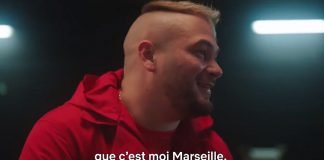 Jul débarque dans La Casa de Papel pour présenter la saison 3 !