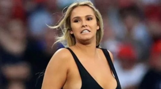Kinsey Wolanski, la streakeuse de la Ligue de Champions arrêtée au Brésil lors de la Copa America