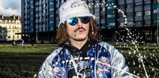 Lorenzo présente son nouveau délire qui déchire avec son propre GPS !