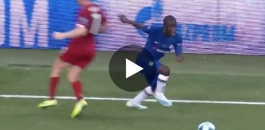 N'Golo Kanté : son petit pont destructeur face à James Milner contre Liverpool !