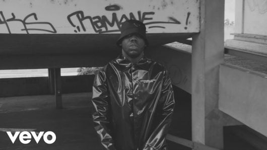 Dinos dévoile le clip Mack Le Bizz Freestyle extrait de Taciturne
