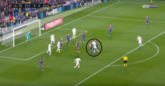 Barca vs Real : les 2 actions non sanctionnées pas l’arbitre qui rendent dingues les fans Madrilènes