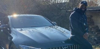 Kaaris présente son nouveau bolide et ses bijoux très bling-bling pour annoncer son nouvel album