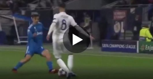 Dybala ridiculisé par Aouar avec un sublime petit pont [Vidéo]