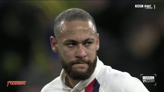 Neymar en larmes, sous la pression, le Brésilien a été submergé par l'émotion après la qualification