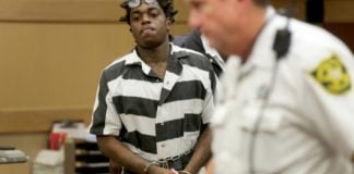 En prison, Kodak Black s’est fait violemment agresser par 7 gardiens