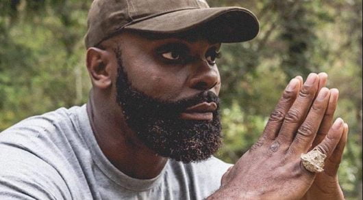 Kaaris : à 12 contre 1 sur un jeune en scooter ? Les raisons de son agression à Cannes