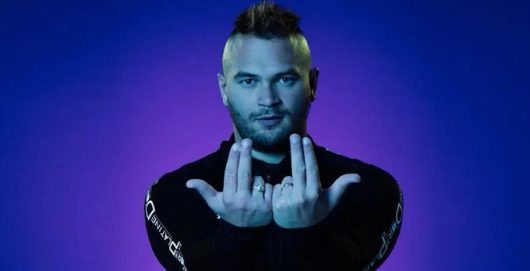 Jul : ce geste du rappeur Marseillais qui choque les fans !
