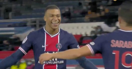 Le PSG atomise Angers 6 buts à 1 avec un but incroyable de Florenzi (Vidéo)
