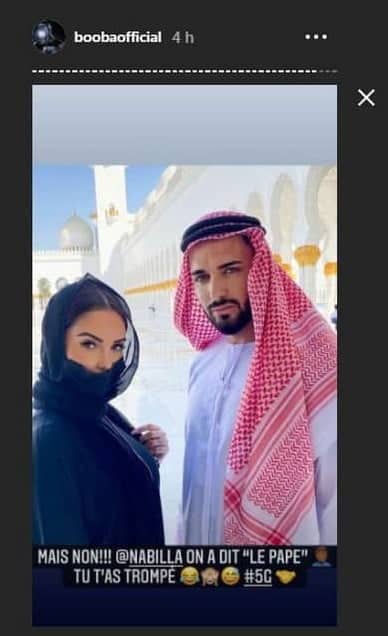 Booba pique gentiment Nabilla voilée dans un lieu de culte en référence à 5G