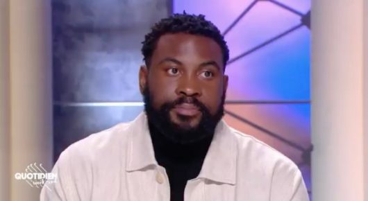 Damso les larmes aux yeux en parlant de son fils à la TV, Il a changé ma vie