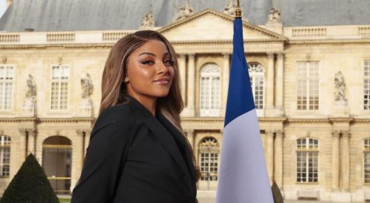 Wejdene se fait clasher par un média Twitter, agacée par l'oubli de son album