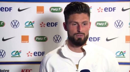 Mbappé taclé par Giroud, Deschamps intervient