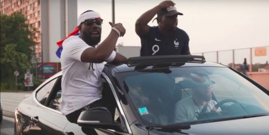 Vegedream envoie un message aux fans des Bleus et défend Mbappé