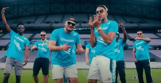 SCH, Soso Maness et Naps avec Jul dans l'équipe de l'OM Legends