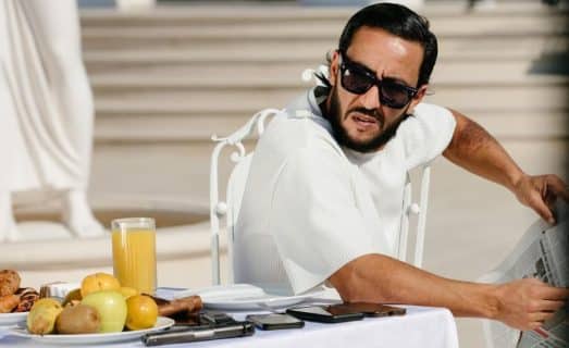 Lacrim provoqué par un internaute, il le recadre sévèrement !