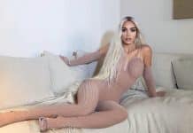 Kim Kardashian sa séance photo plus osée que jamais met le feu