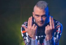 Jul, à 33 ans, sort déjà son 26è album de sa carrière