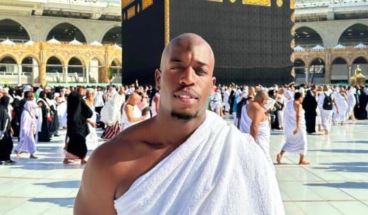 Feuneu, l'ex-manager de Wejdene affiche sa reconversion consacrée à l'Islam