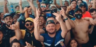 Jul croise par hasard des fans à Monaco, la séquence est magique
