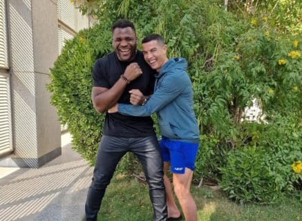 Francis Ngannou reçoit un cadeau à 125 000 € de Cristiano Ronaldo