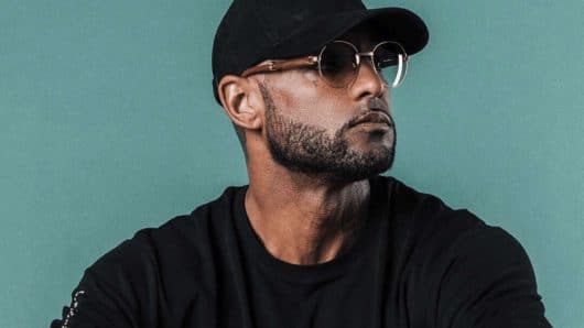 Sport-Billy, le nouveau single de Booba dévoilé grâce à Poupette Kenza