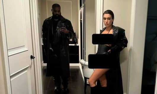 Bianca Censori nue sous sa tenue osée au Super Bowl, Kanye West prend la parole