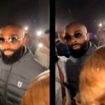 Il crie « Booba » à un showcase de Kaaris et se prend un énorme coup de pression