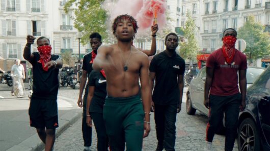 Junior Bvndo réagit à son interpellation musclée, Aqababe fait des révélations choquantes