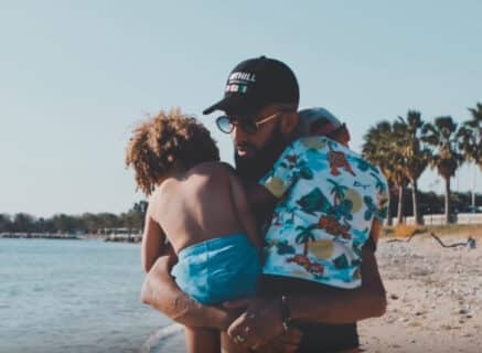 Dans une déclaration touchante, Niro s'exprime sur l'autisme de son fils